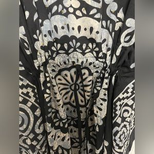 Gorgeous black and cream kaftan